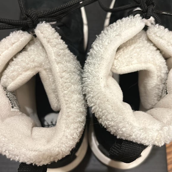 Sorel Women’s Boots - Picture 5 of 5